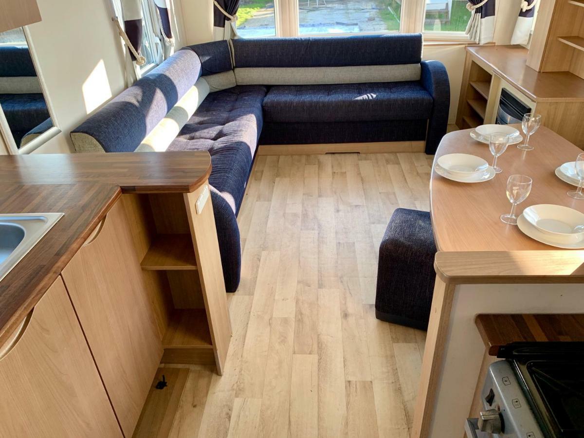 Roselands Caravan Park, Nr Lands End, Cornwall 圣贾斯特 外观 照片
