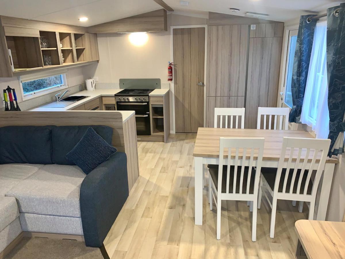 Roselands Caravan Park, Nr Lands End, Cornwall 圣贾斯特 外观 照片